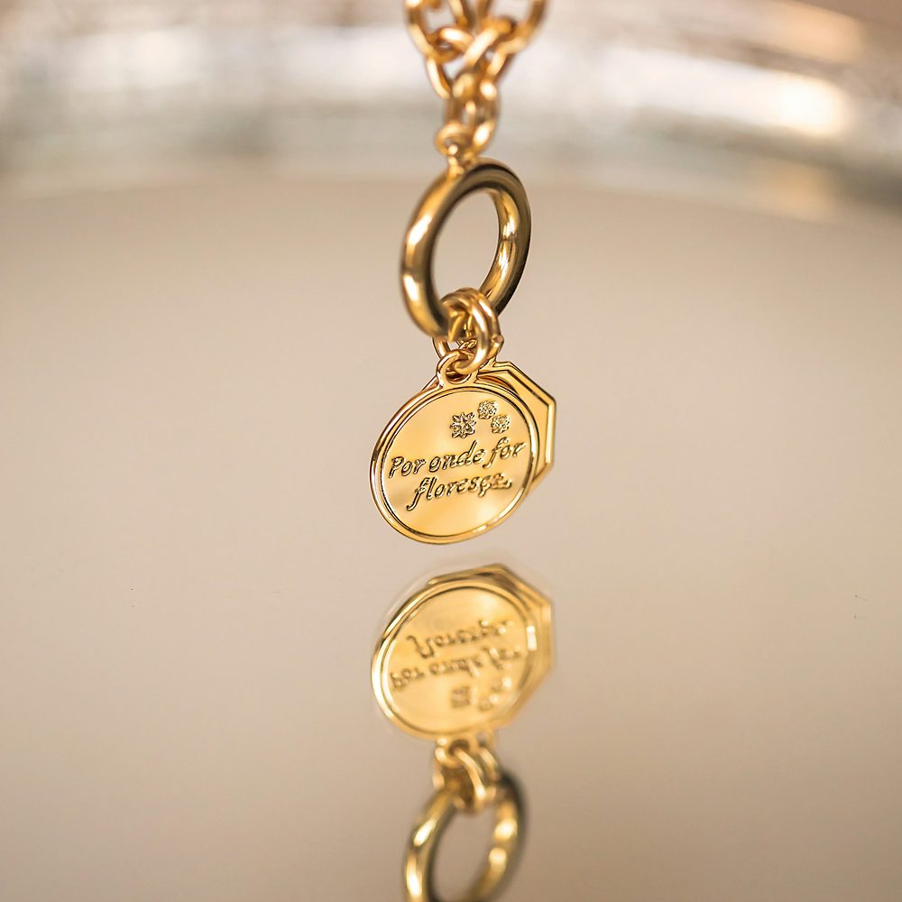 Gold Chain at Popular Jewel of London